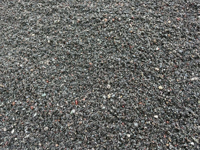 粗目砂（0〜8mm）の粒感