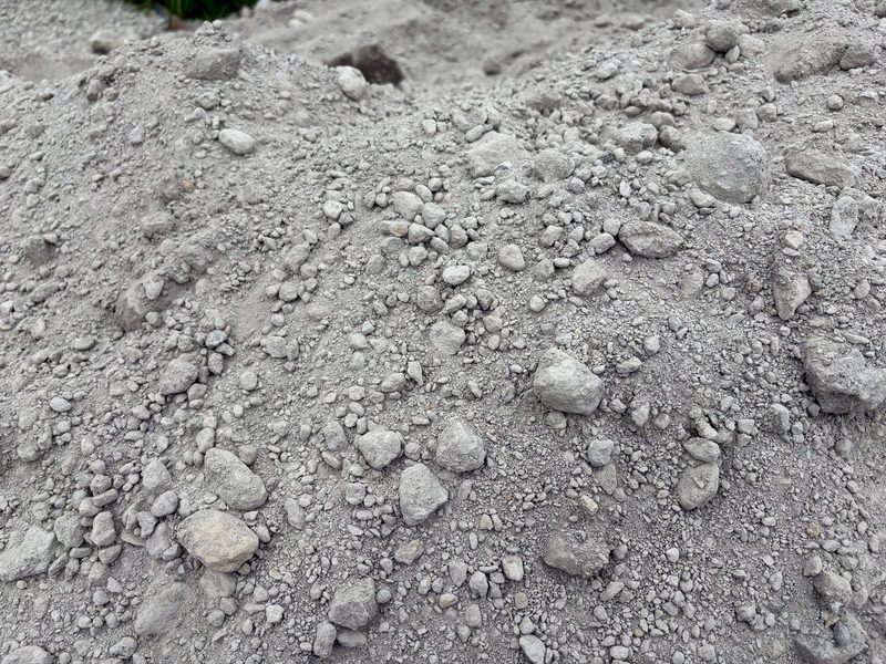 火山灰の粒感